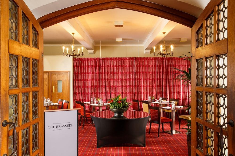 Mercure Leeds Parkway Hotel Esterno foto