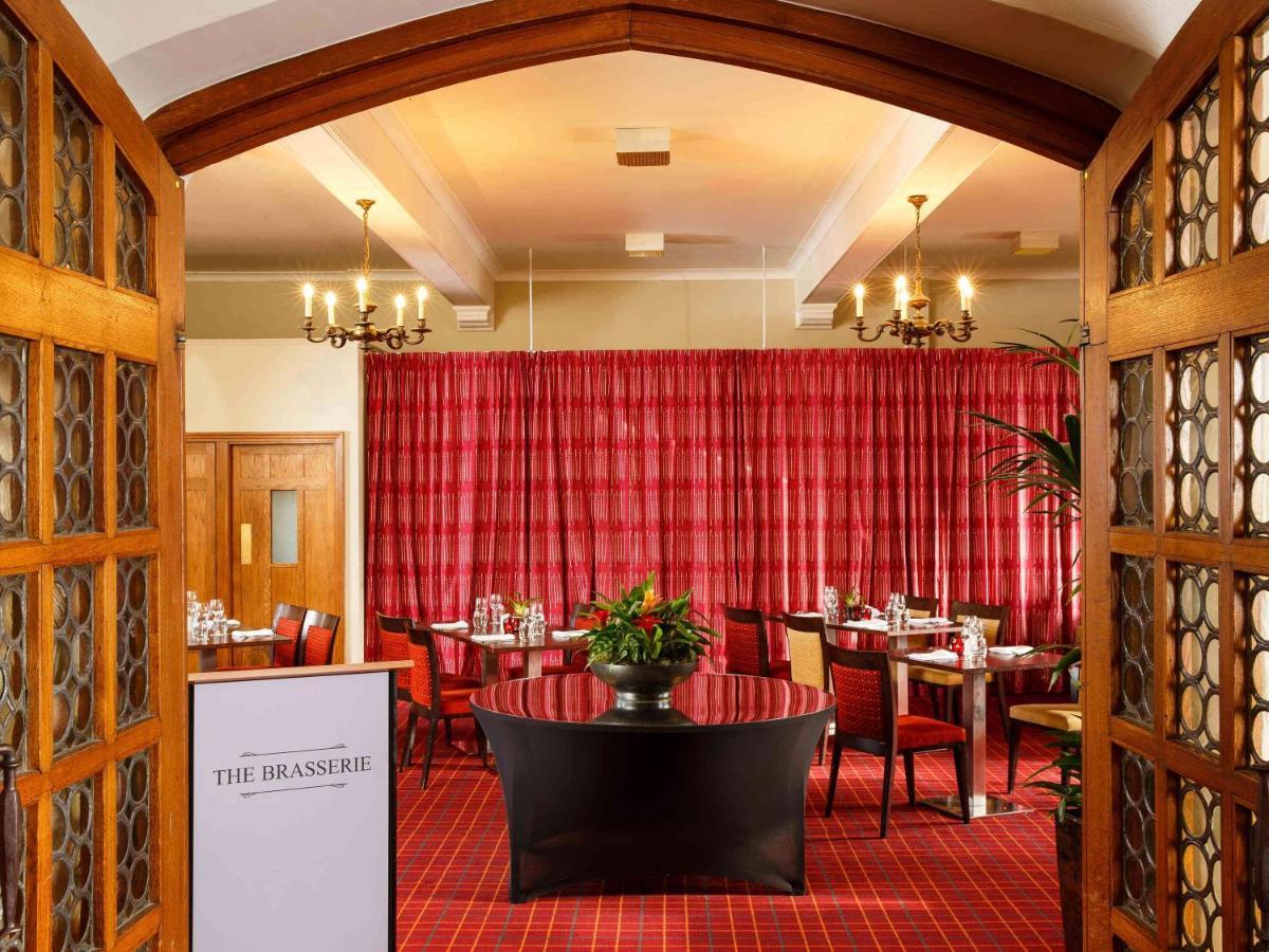 Mercure Leeds Parkway Hotel Esterno foto